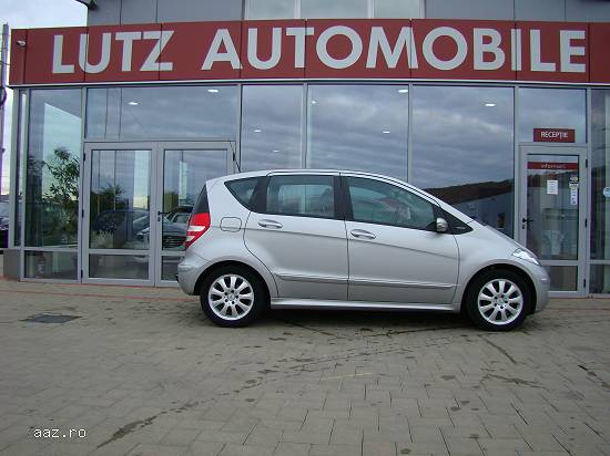 MERCEDES BENZ A 200