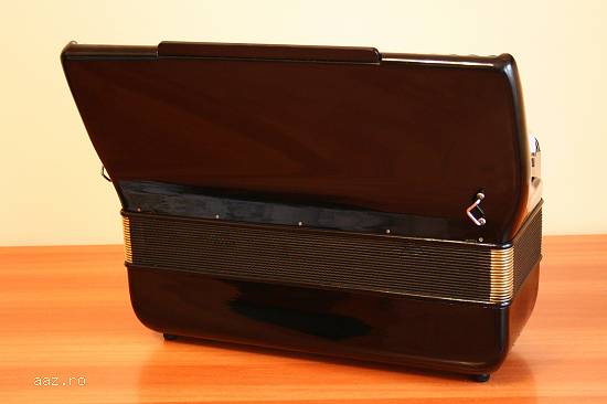 ACordeon Hohner Atlantic 4 de Luxe