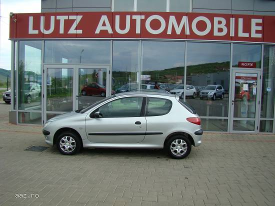 PEUGEOT 206