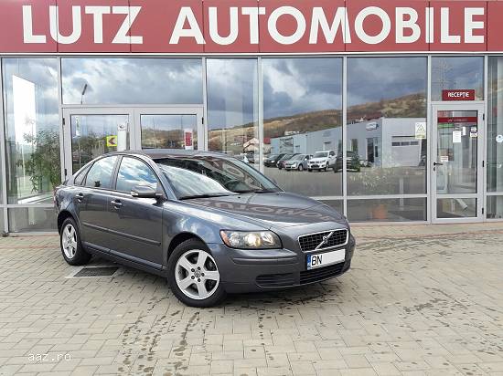VOLVO S40