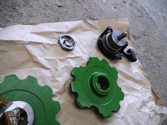 PINION presa de balotat Krone KR