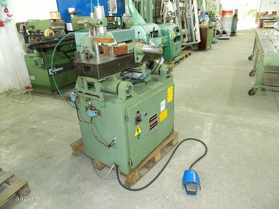 Masina de scobit cu dalta SH 553