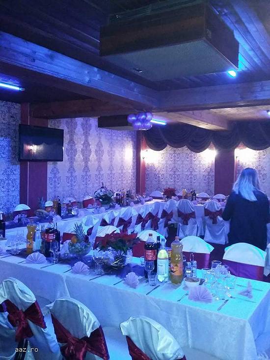 De inchiriat restaurant
