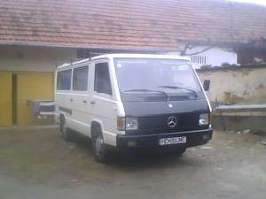 minibus mb 100d