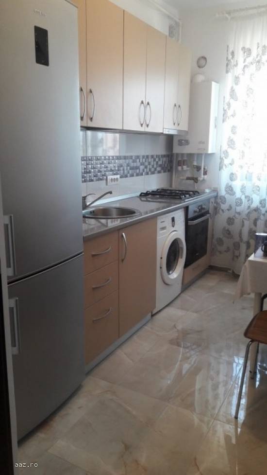 Apartament 2 camere - Lux,   decomandat,   Bragadiru
