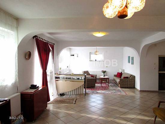 Vila de vanzare in Ciorogarla,   langa padure