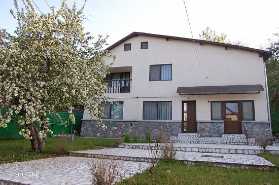 Vand vila Poiana Campina