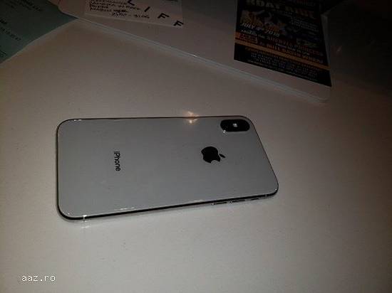 iPhone X - 256 GB (deblocat)