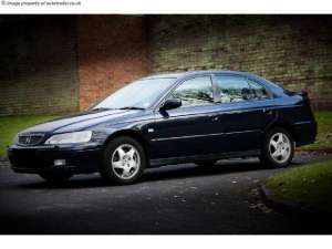 Dezmembrez Honda Acord 1999 2.0 benzina Full