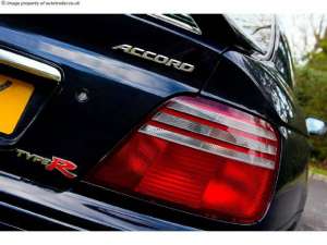 Dezmembrez Honda Acord 1999 2.0 benzina Full