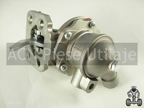 Pompa de alimentare tractor Massey Ferguson MF 5295