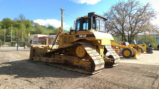 Buldozer Cat D6R