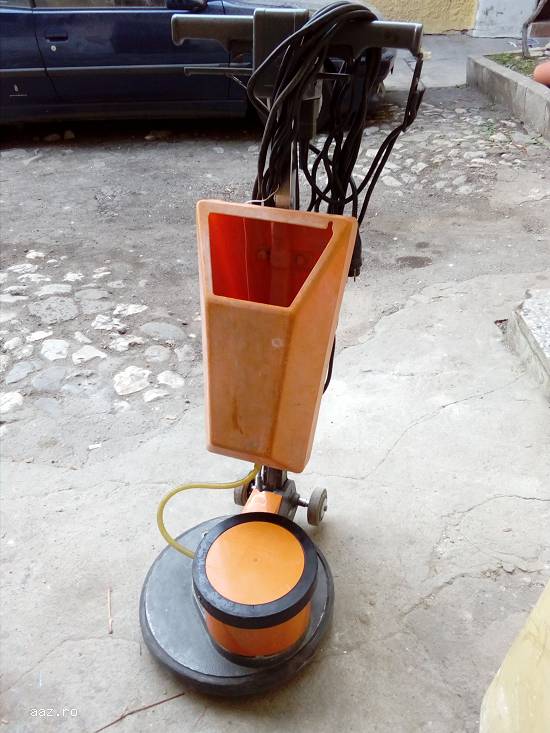 utilaj curatenie