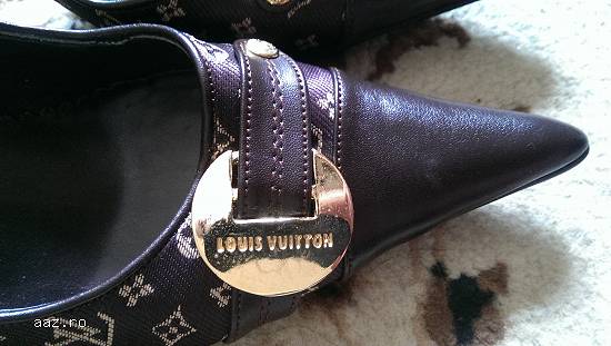 Vand pantofi dama LOUIS VUITTON,     nr.39