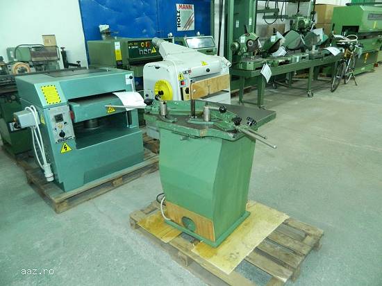 Circular de retezat cu contact BOTTENE Italia