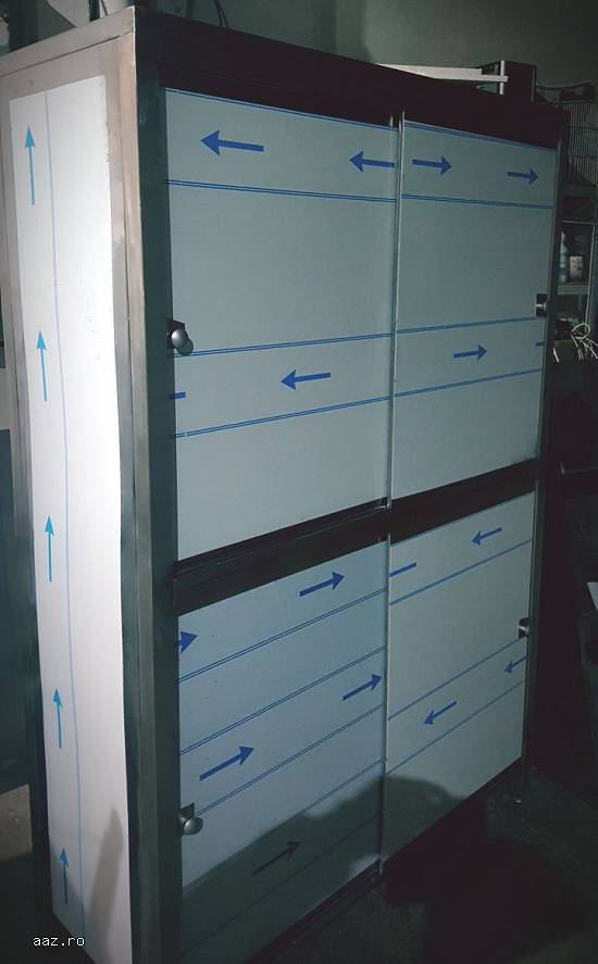 Dulap inox vertical 4 usi si 3 polite nou
