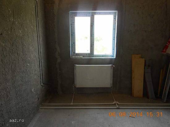 Vand casa comună Hotare