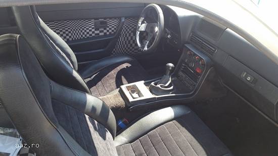 Vand Porsche 924 - Vehicul istoric.