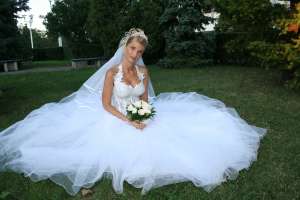 vand rochie mireasa, model cristal achizitionata de la magazinul princess