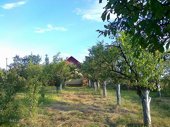 Vand casa vacanta cu 1300 mp teren intravilan sat Smei,   Jud. Arges