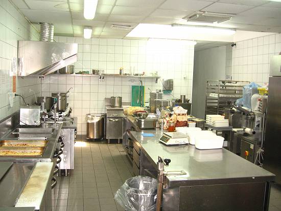 Inchiriez spatiu productie alimentara
