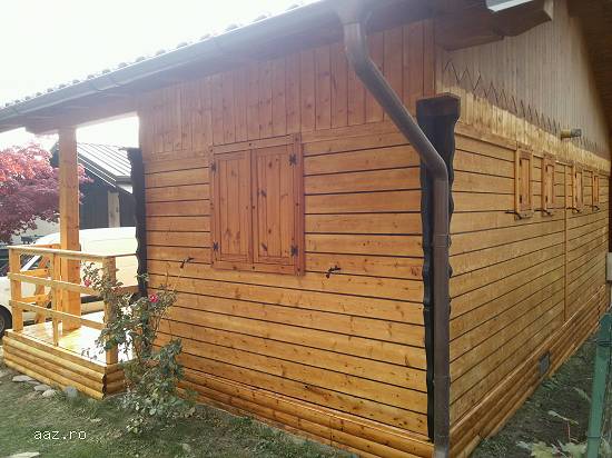 servicii tamplarie si constructii casute din lemn