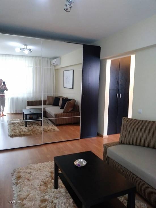 Urgent vand apartament 2 camere Stefan Cel Mare