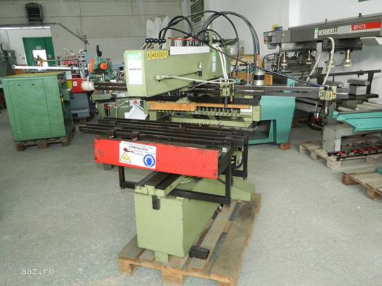 Masina de gaurit multiplu BIESSE 636