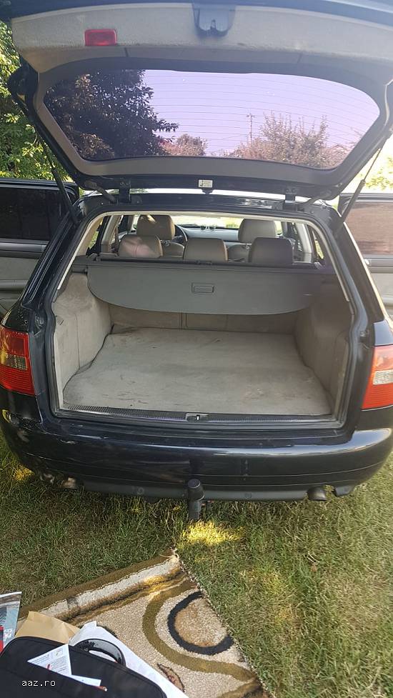 Vand Audi A6 Quatro,  pe full,  motor 2,  5litrii pe motorina,  180cp