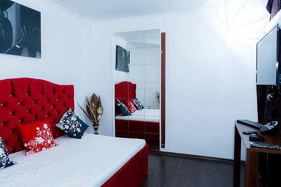 Modele LiveVision Studio,   bonus angajare