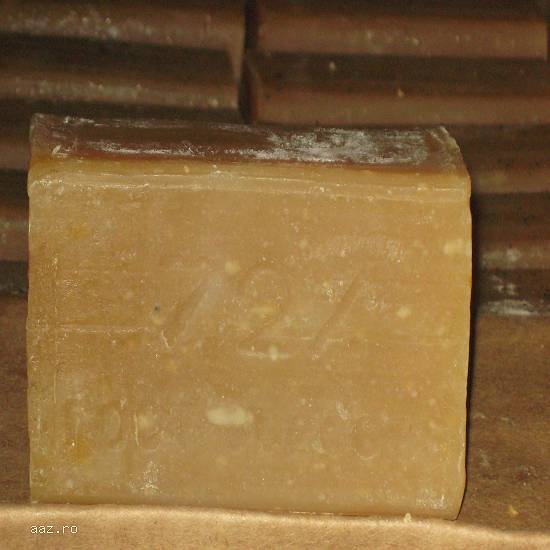 Sapun de rufe,   Sapun solid