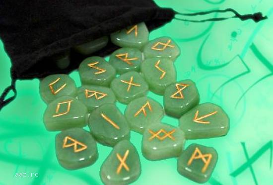 RUNE SET +GRATIS CARTEA TOTUL DESPRE RUNE-LIVRARE GRATUITA