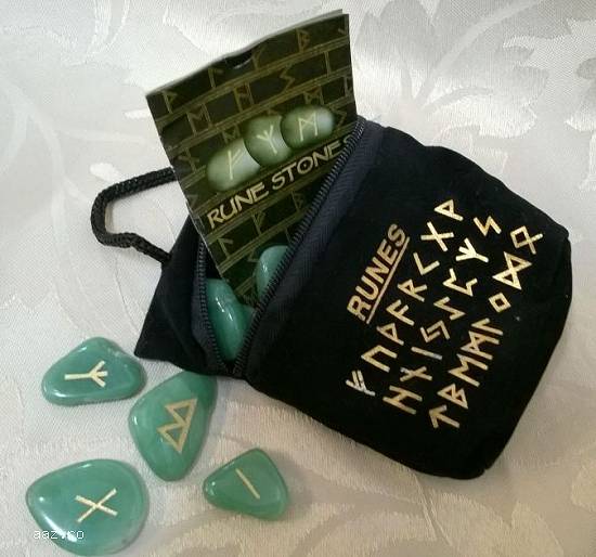 RUNE SET +GRATIS CARTEA TOTUL DESPRE RUNE-LIVRARE GRATUITA