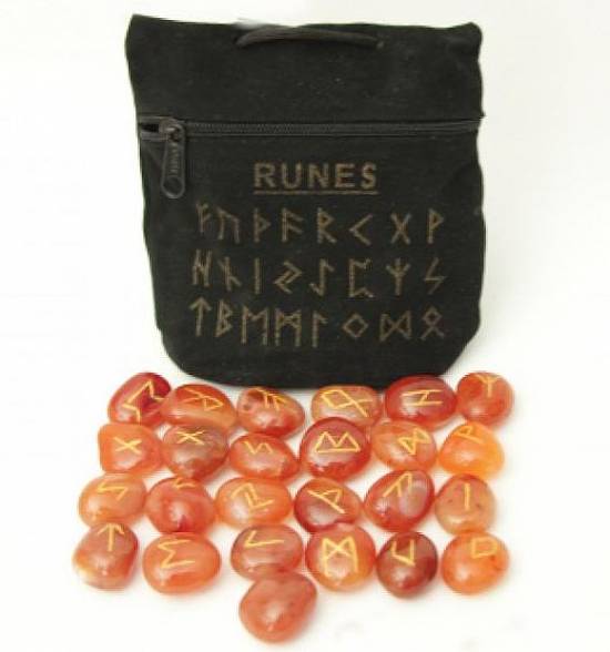 RUNE SET +GRATIS CARTEA TOTUL DESPRE RUNE-LIVRARE GRATUITA