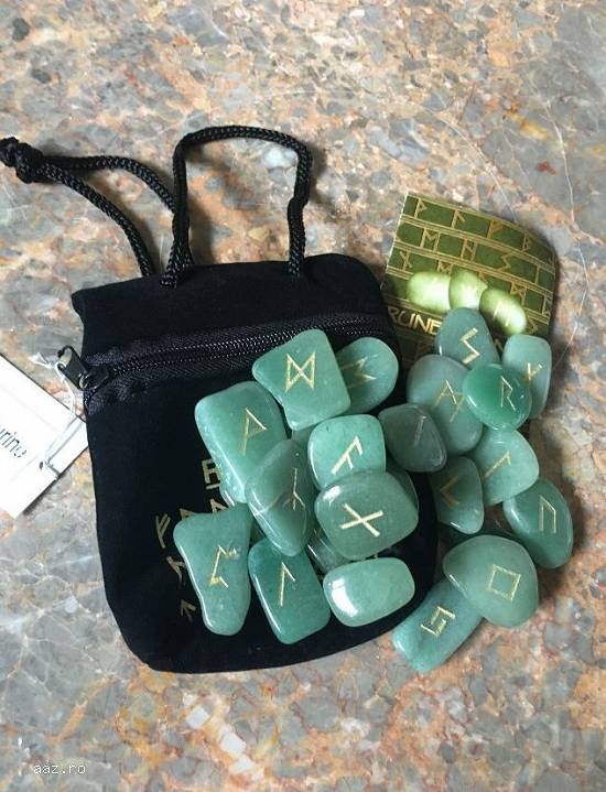 RUNE SET +GRATIS CARTEA TOTUL DESPRE RUNE-LIVRARE GRATUITA