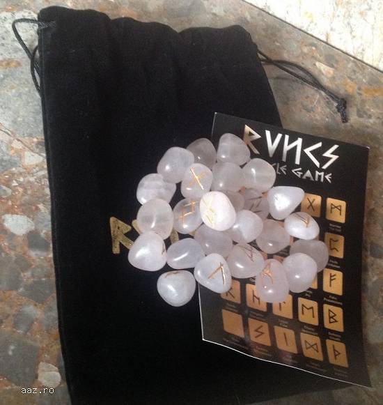RUNE SET +GRATIS CARTEA TOTUL DESPRE RUNE-LIVRARE GRATUITA