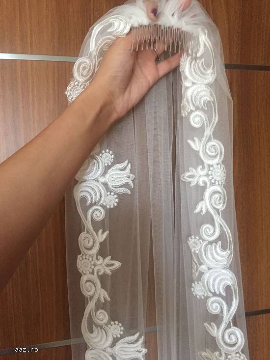 Vand rochie mireasă tip sirenă cu trena detasabila si voal