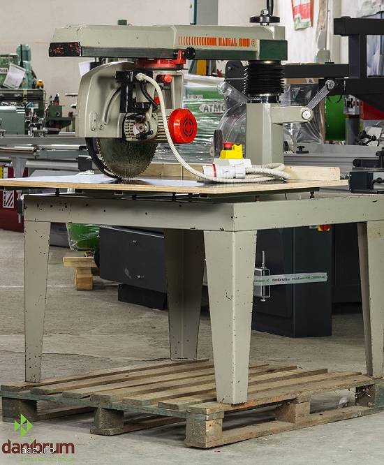 Circular de retezat radial OMGA 800