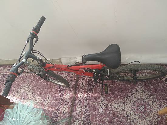 Vând bicicleta