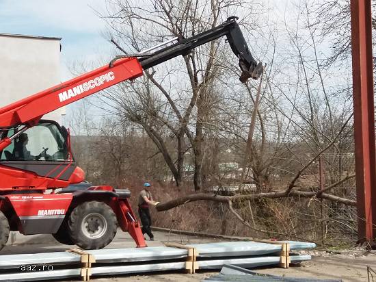 Inchiriem/executam lucrari cu utilaj Manitou