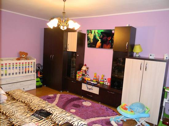 Garsoniera de vanzare in Campina prin agentia Matos Imobiliare.