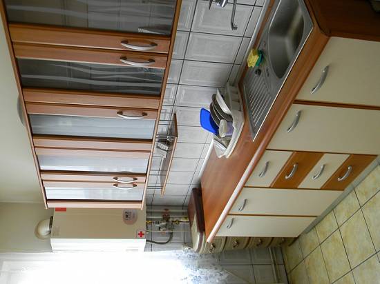 Apartament 2 cam de vanzare Campina prin agentia Matos Imobiliare.