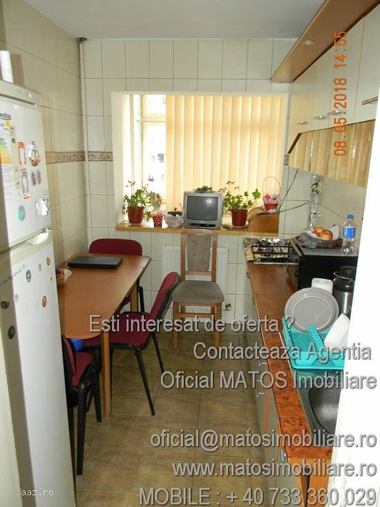 Apartament 3 cam de vanzare in Campina prin agentia Matos Imobiliare.