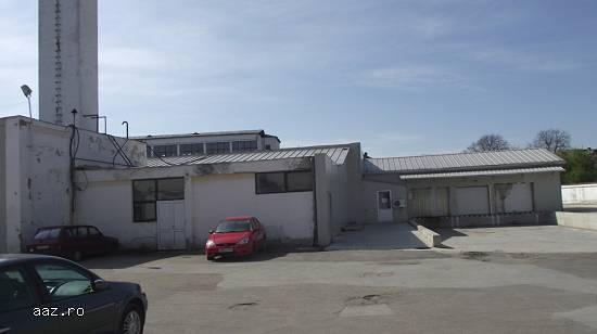 Teren in suprafata de 2.922mp si constructii
