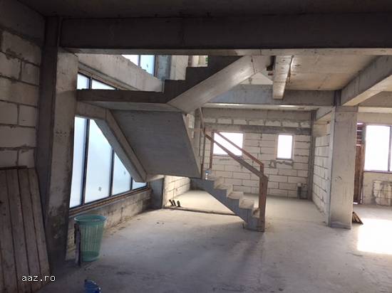 Spatiu birori de vanzare,   Campina-Prahova,   prin agentia Matos Imobiliare