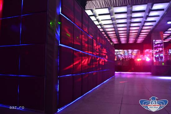 Decoratiuni Club Perne Tapitate Cu Led RGB by Predescu Rebel Design Disco Club