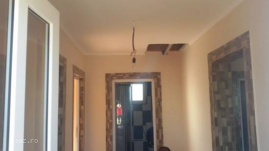Vand casa sau schimb