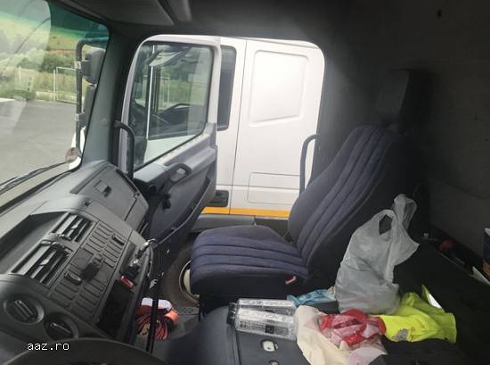 Mercedes Atego 823 platforma tractari