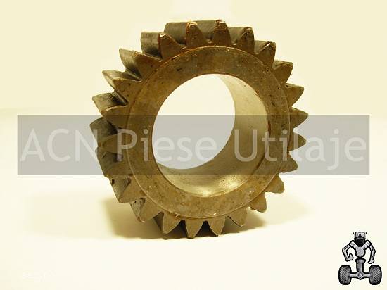 Pinion planetar pentru tractor Case C90