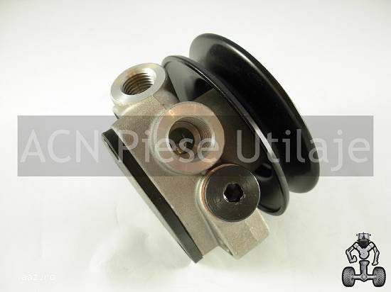 Pompa de alimentare pentru tractor Lamborghini R3 100
